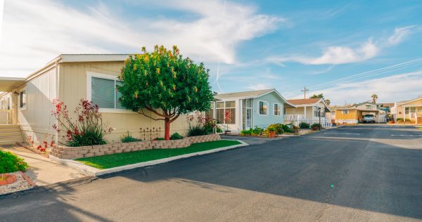 Double Wide Mobile Home Releveling